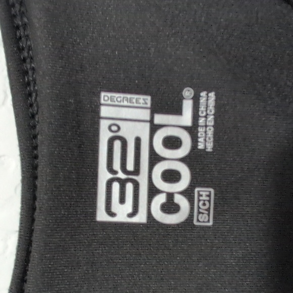 32 Degrees Cool Tank Top Flowy Relaxed Cami Built In Bra Molded Cups Black Small - Picture 5 of 7